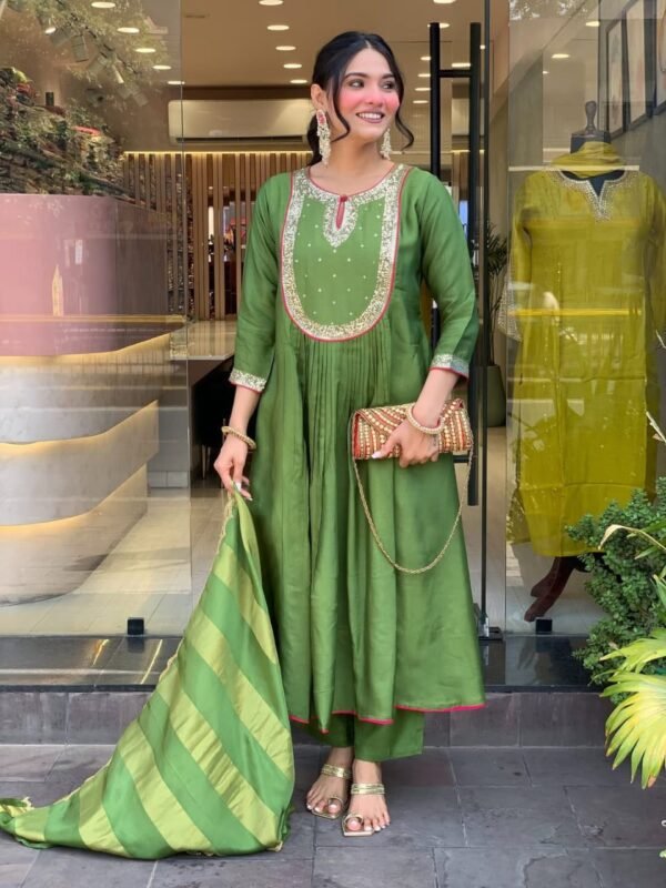 MAHESHWARI SILK SPECIAL 3 PIECE SET