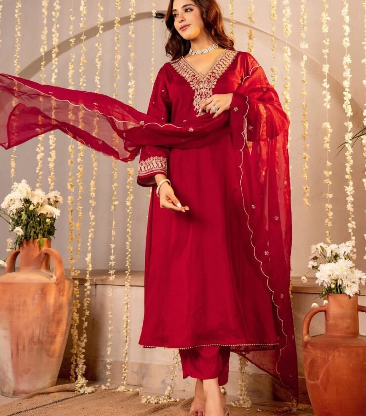 KURTI PANT DUPATTA