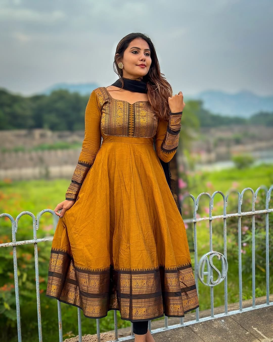 WhatsApp Image 2025-12-19 at 14.37.41