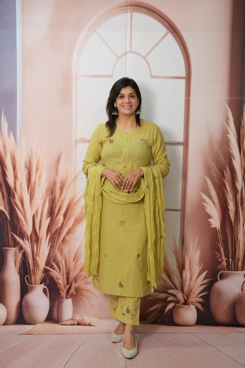 WhatsApp Image 2025-12-20 at 15.55.02