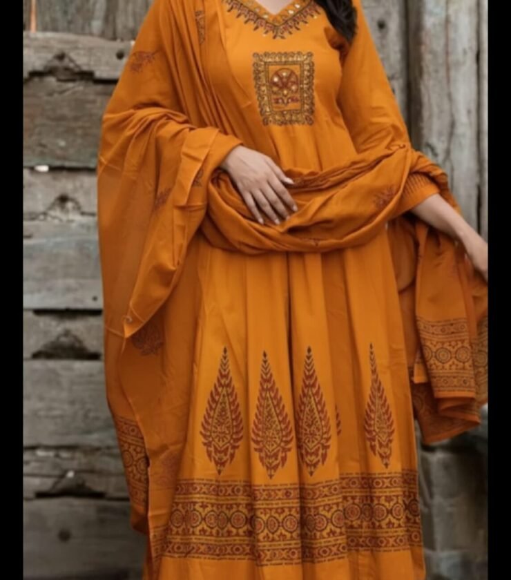 Pure Cotton discharge print kurti with pant and mulmul printed dupatta