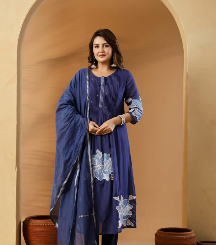 elegant three-piece ethnic set