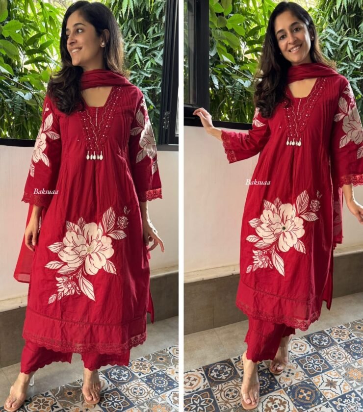  A-LINE EMBROIDERY KURTA PANT WITH DUPPATA SET