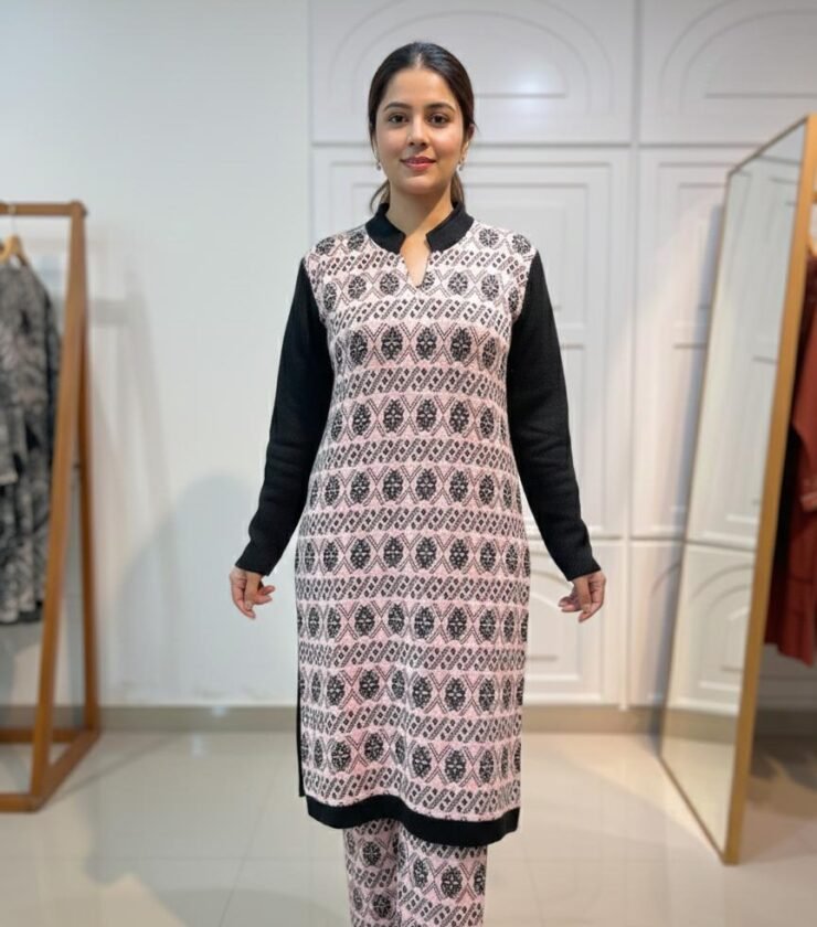 Hairwool straight Kurta set with