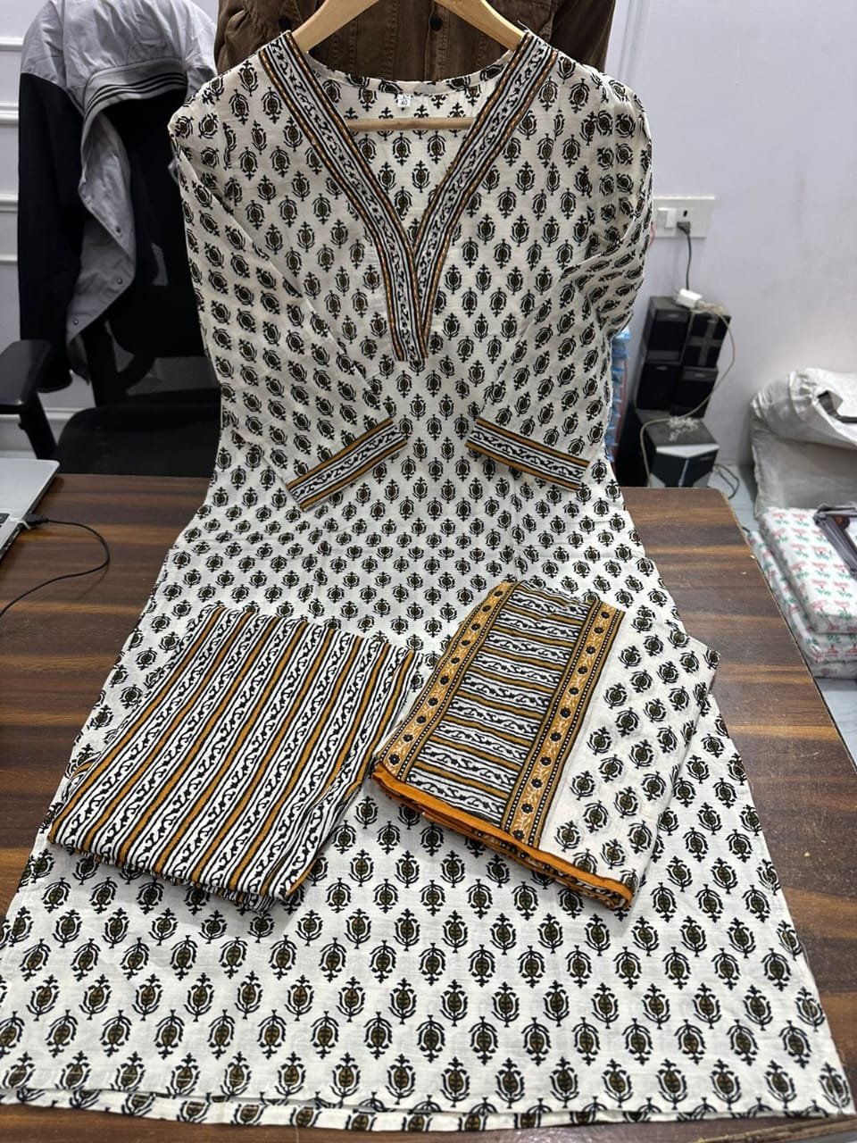 WhatsApp Image 2025-12-27 at 11.26.56 (1)