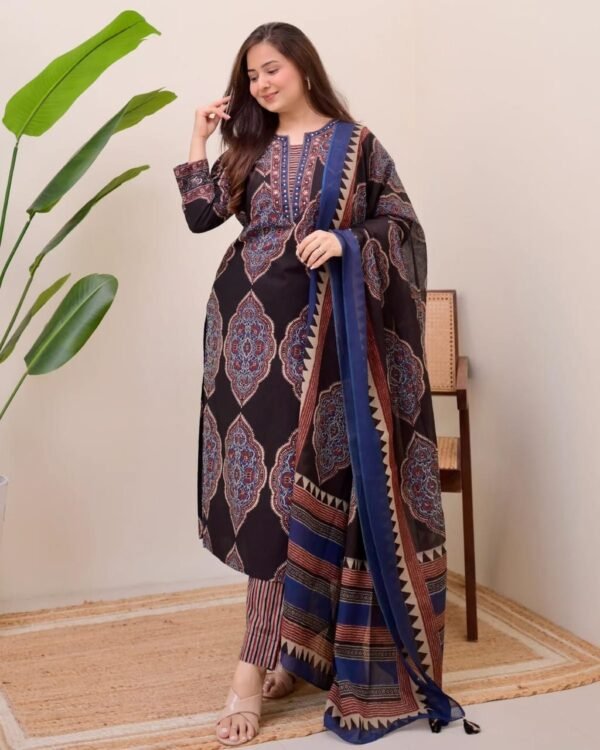 fine Rayon fabric Kurti with Pant with malmal Dupatta