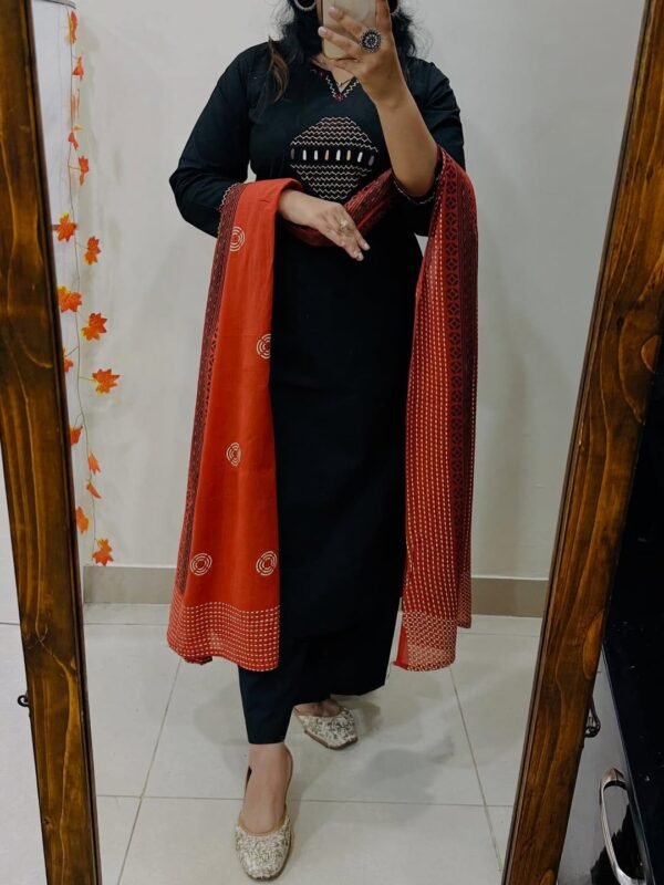 Ethnic Kurti Pant Dupatta Set