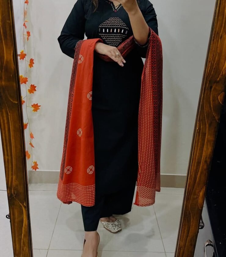 Ethnic Kurti Pant Dupatta Set