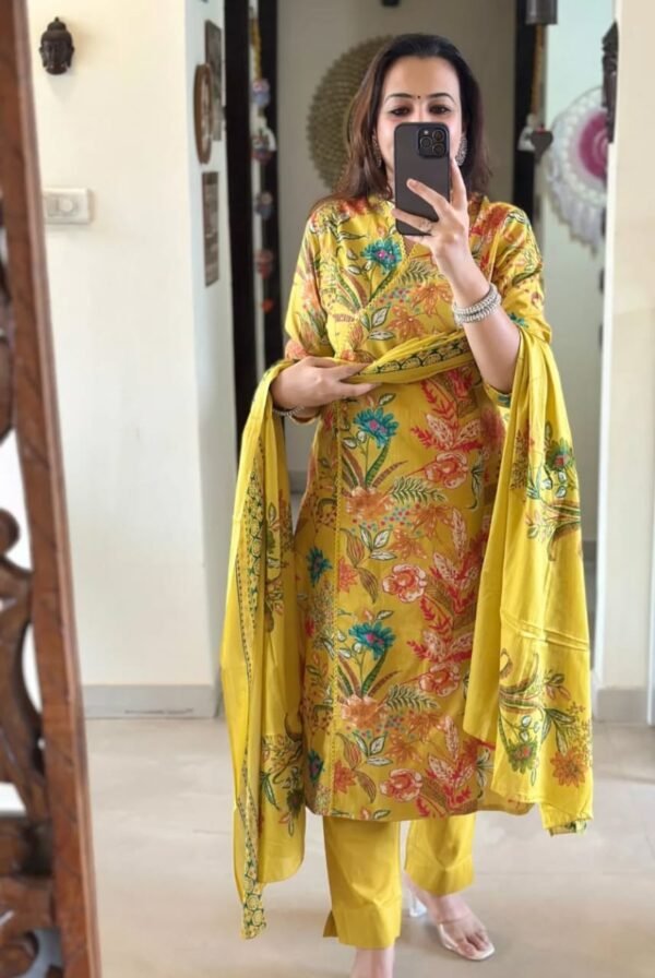 Beutiful Suit Set
